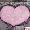 Самый большой символ сердца, нарисованный на асфальте мелом в России