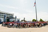 Хоровод круг в круге из наибольшего количества людей в головных уборах, составляющих цвета Государственного флага РФ. Рекорд России